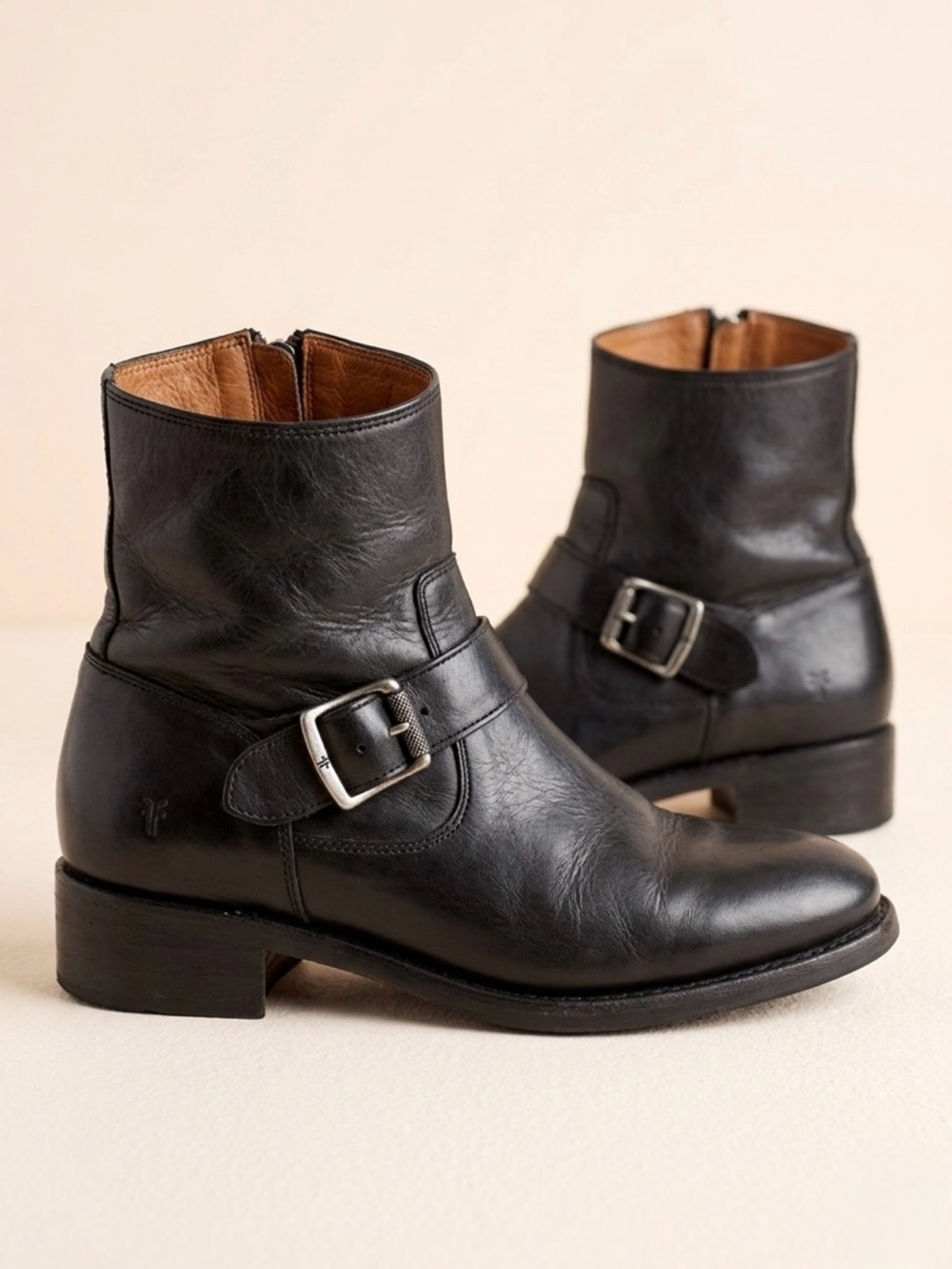 FRYE Hannah Engineer Leather Ankle Boots Black Size 7.5 B